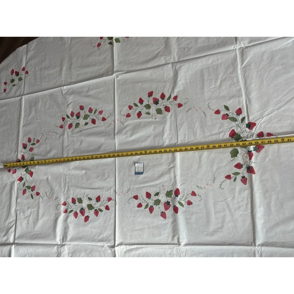 NOS Vintage Oval Strawberry Tablecloth 72